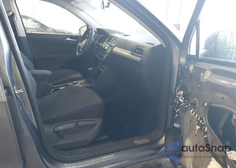 2020 Volkswagen Tiguan 2.0T S z USA, uszkodzony, nr VIN 3VV0B7AX2LM178459